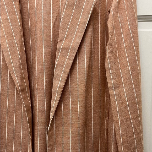 Stradivarius Brown and White Striped One Button Closure Casual Blazer - Sz Small - Picture 8 of 16